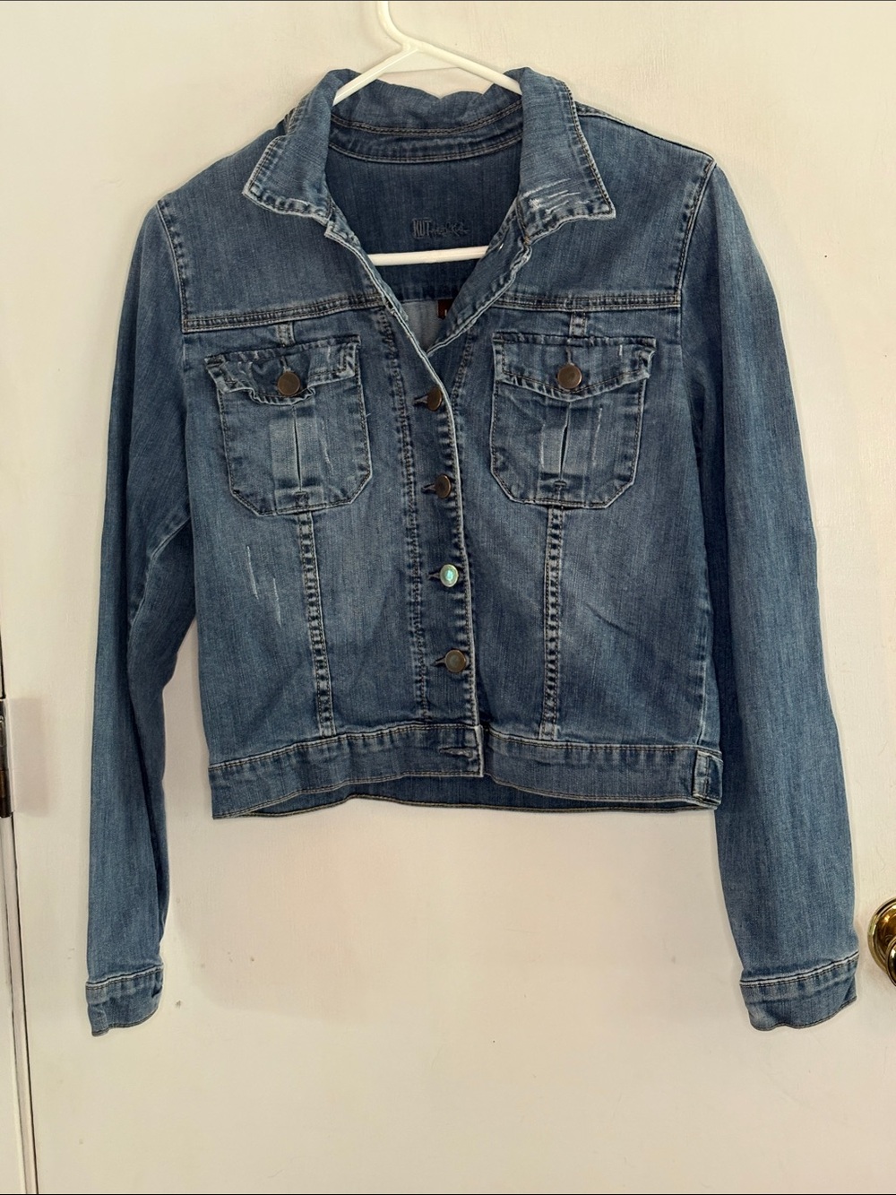 Kut from the Kloth medium wash denim jean jacket Size Large